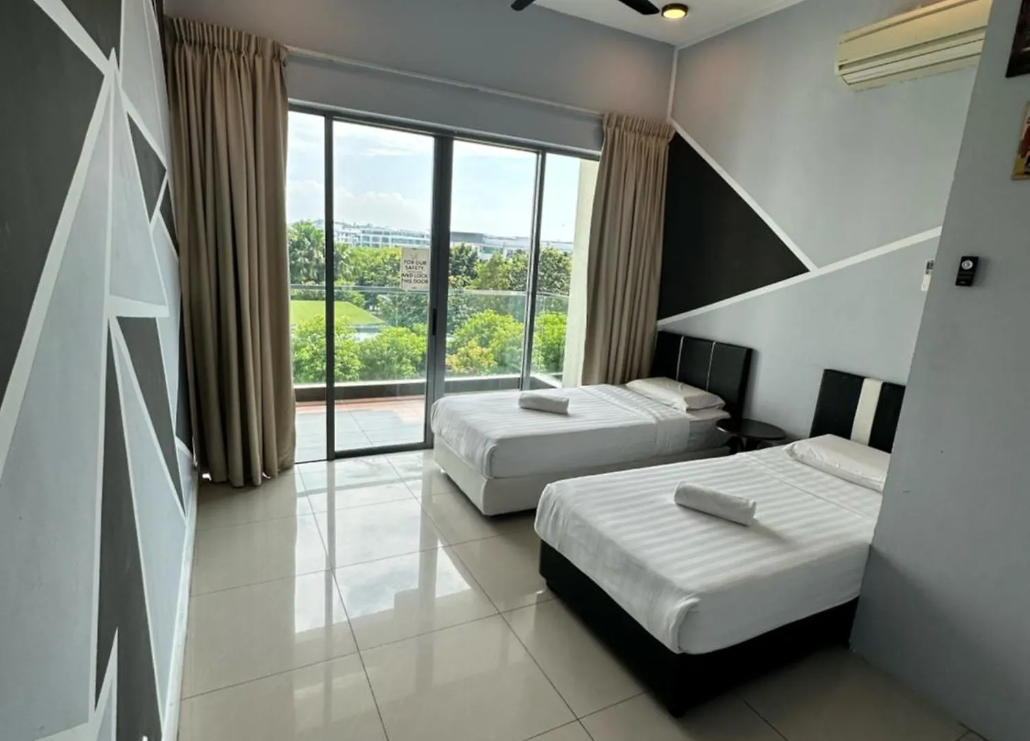 Διαμέρισμα Keen Suites-The Loft Imago Κότα Κιναμπαλού